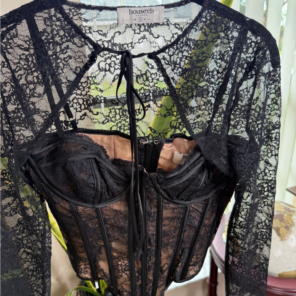 HOUSE OF CB 'Lisette' Black Lace Corset Top with Bolero - Picture 9 of 10